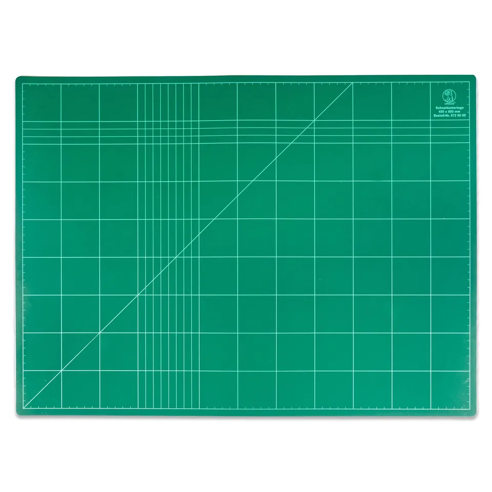 ursus-schneidunterlage-45-x-60-cm-3-mm-bastelmatte-gr-n-mit-raster image 1