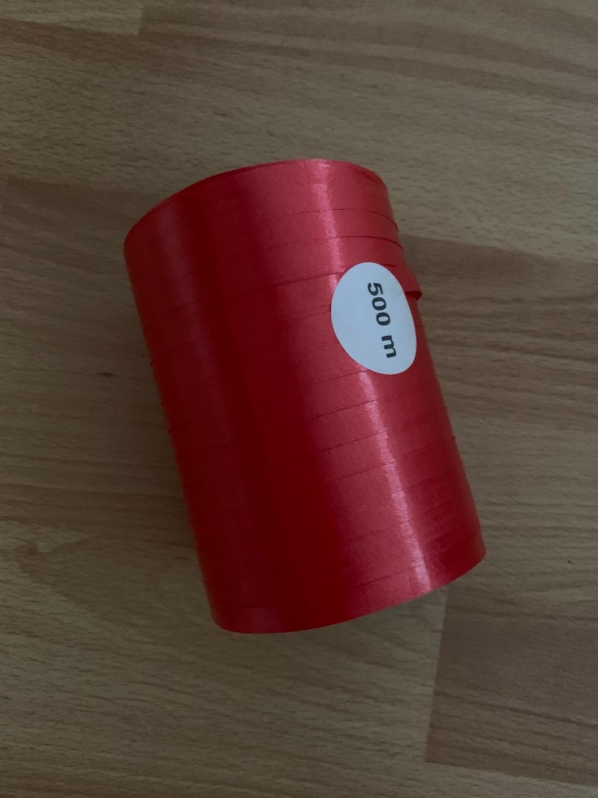 Schönes sattes Rot