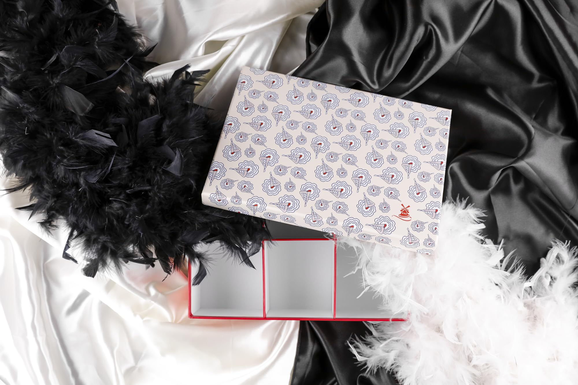 clairefontaine-moulin-rouge-812445c-schachtel-29x21x8-5-cm-aufbewahrungsbox image 5