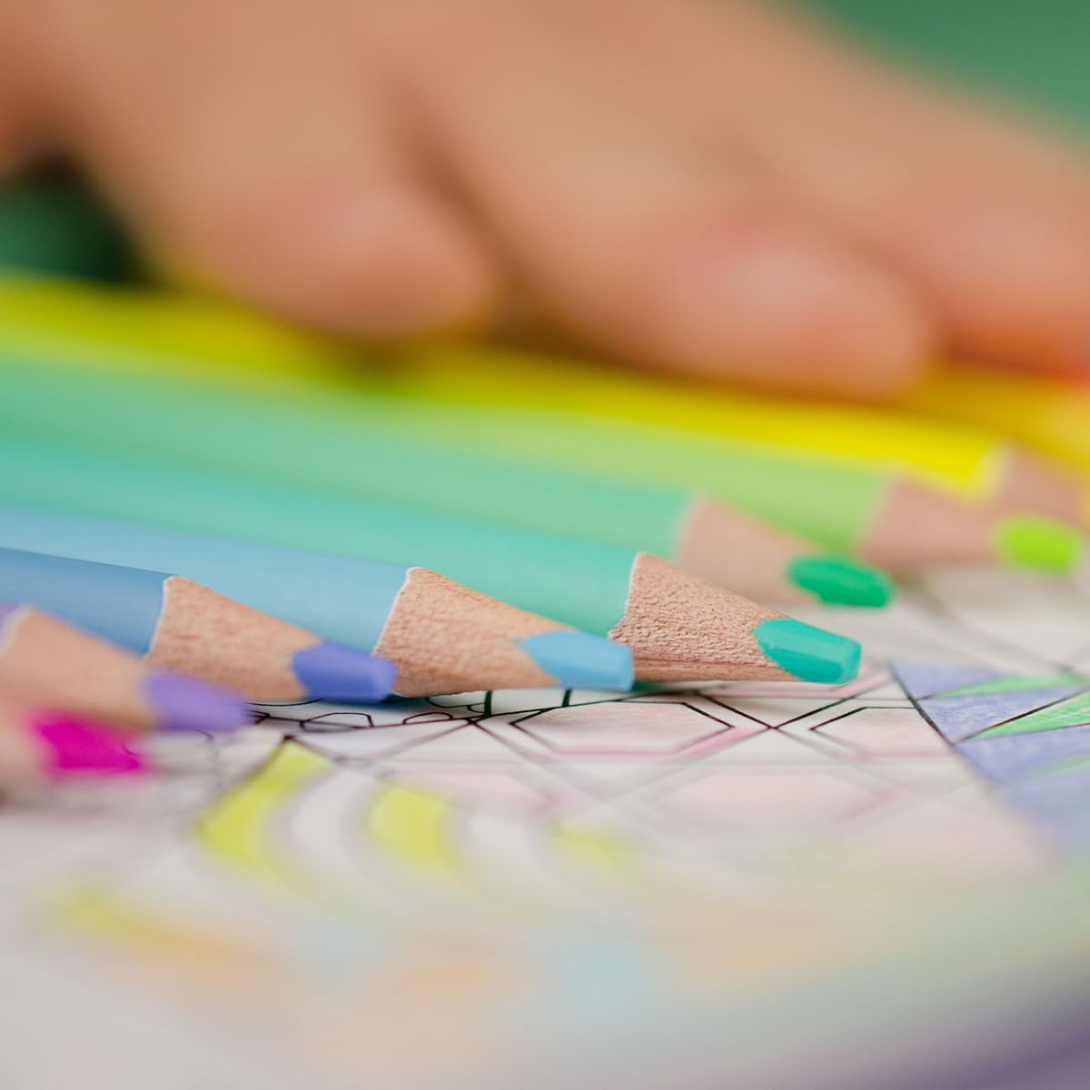 kores-kolores-pastel-buntstifte-12er-set-pastellfarben-dreieckig image 5