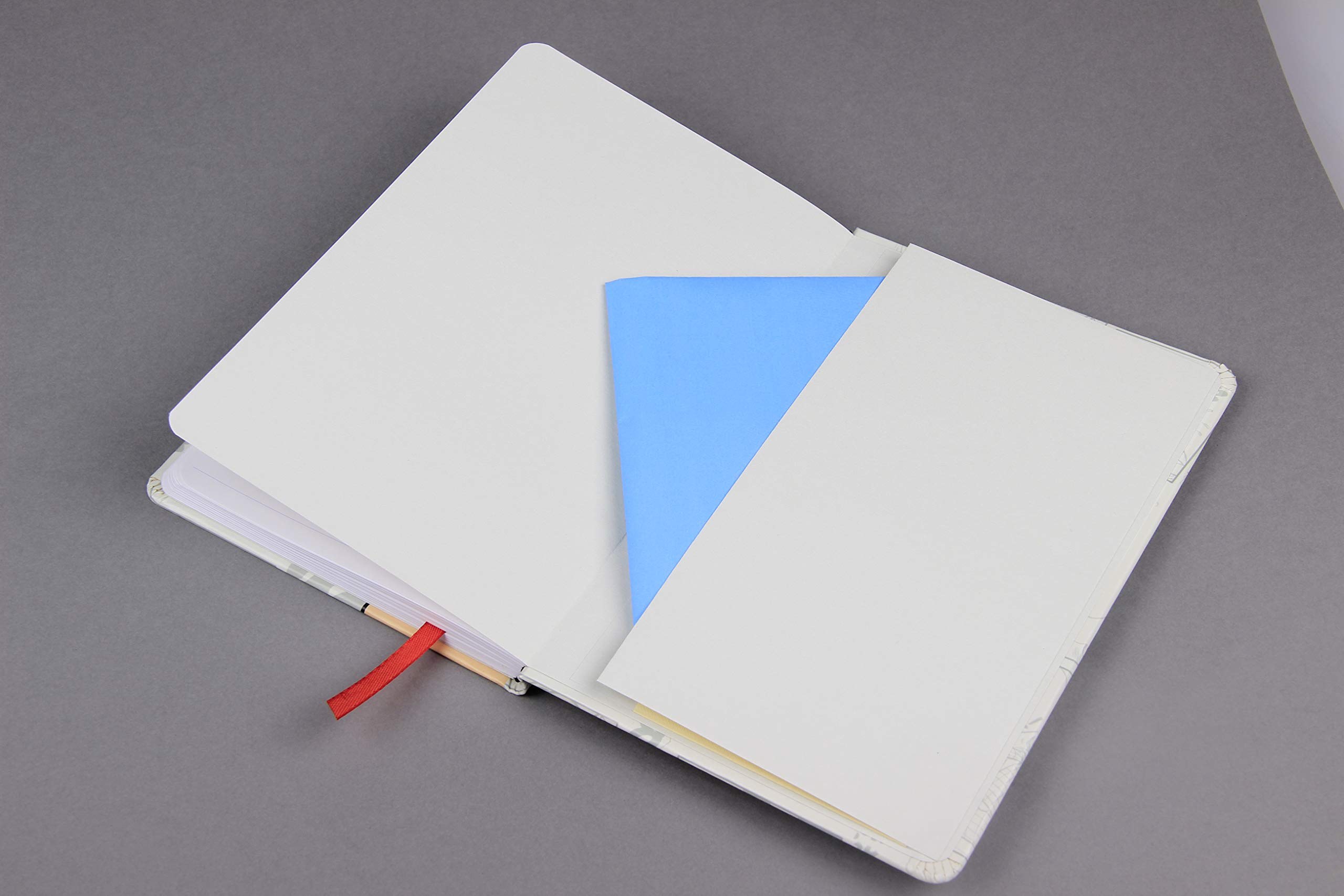 clairefontaine-asterix-812924c-notizbuch-a5-hardcover-liniert-72-blatt-motiv-sor image 5